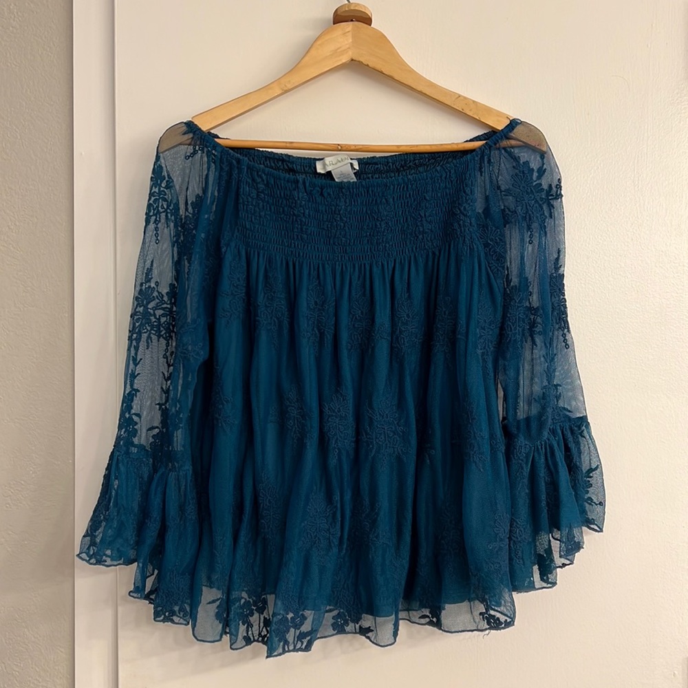 - Paradiso off shoulder blouse in Large